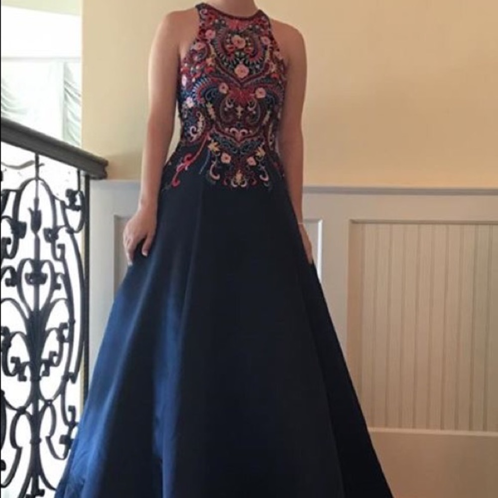 Size 6 Prom Dress
